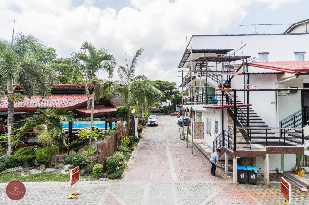 Quezon Premier Hotel Lucena Luaran gambar